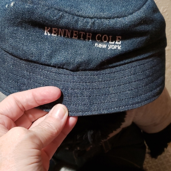 Kenneth Cole teddy bear - Picture 2 of 6